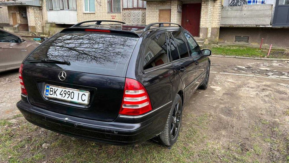 Mercedes-Benz C-Class 2005 Lifted Sport