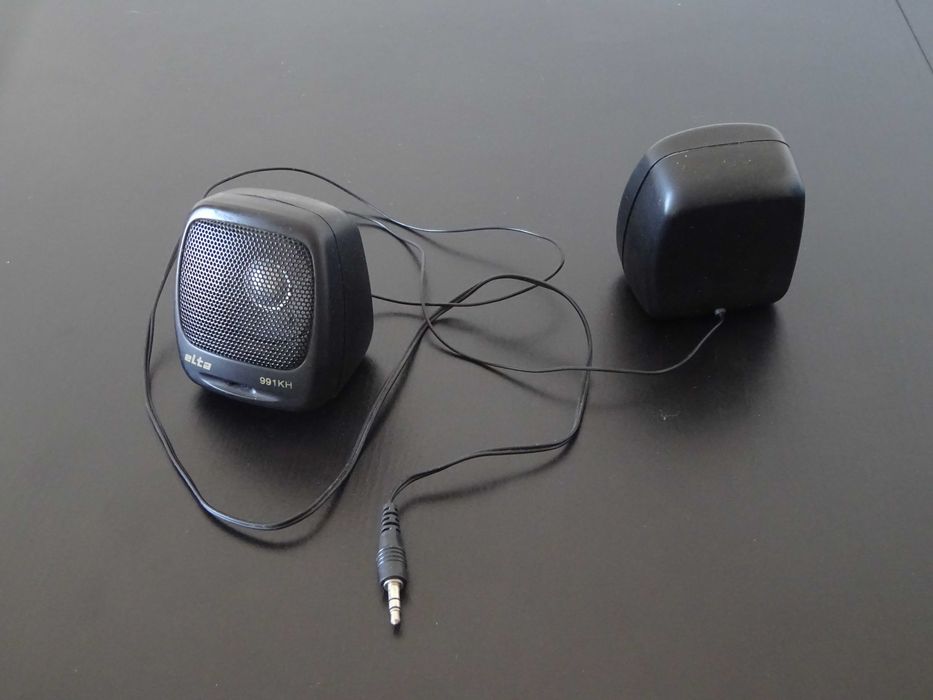 Conjunto de Mini Colunas Logitech