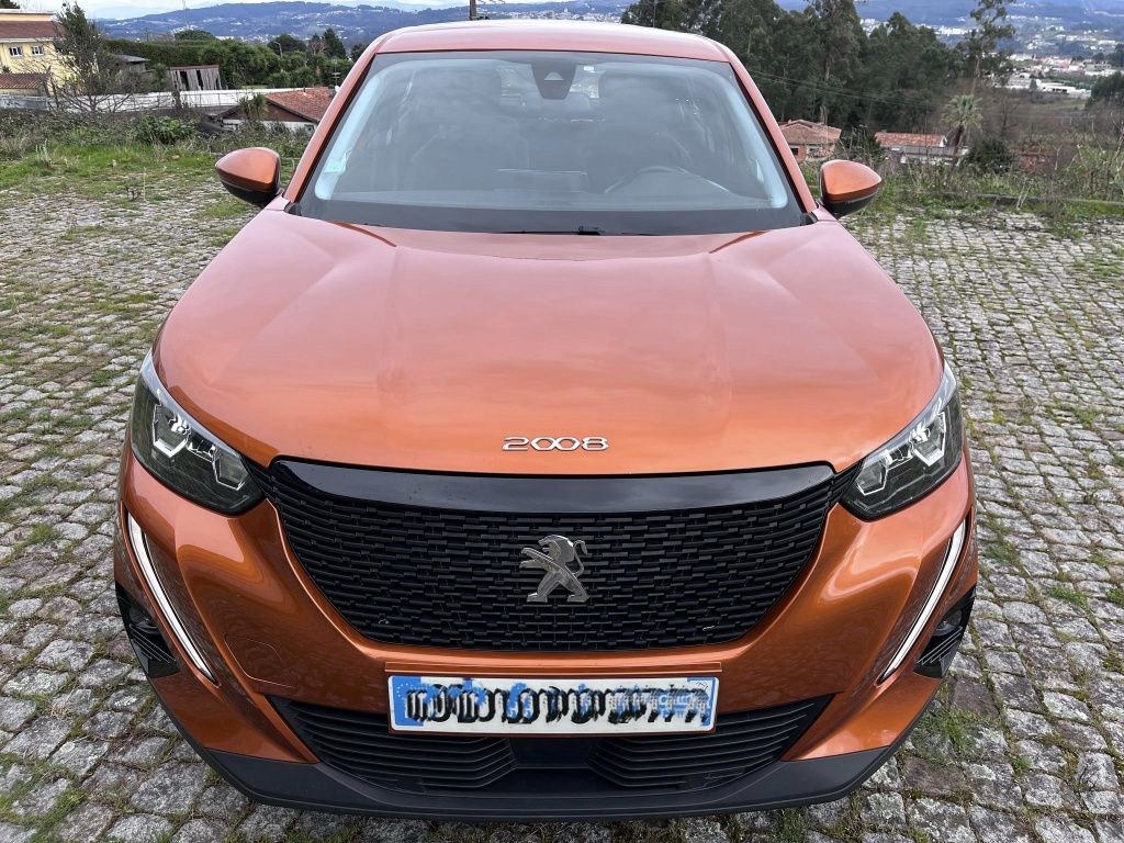 Peugeot 2008 1.5 130 cv cx.auto de 2021!!