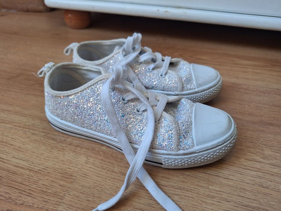 Tenisówki błyszczące rozm 34