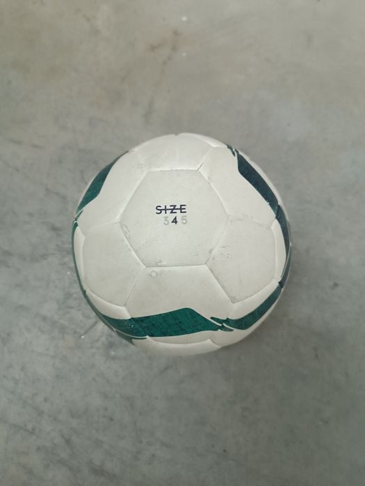 Bola de futebol kipsta f-100