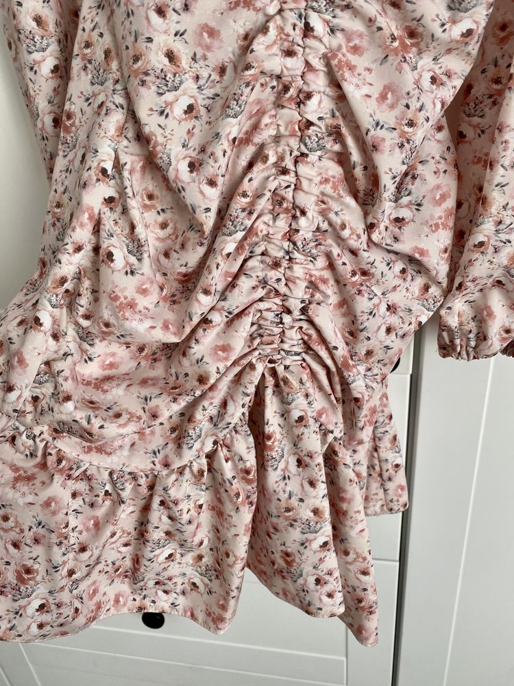 Sukienka mini floral S Hollywood Dream nowa z metka