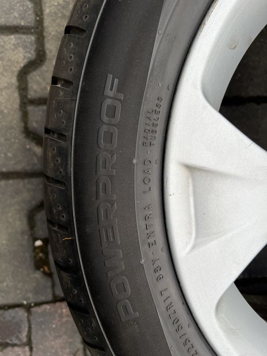 47L Koła letnie BMW X1 ALU*si11*7,5Jx17*225/50/17*5x120*Nokian 2022