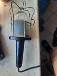 Lampa do warsztatu