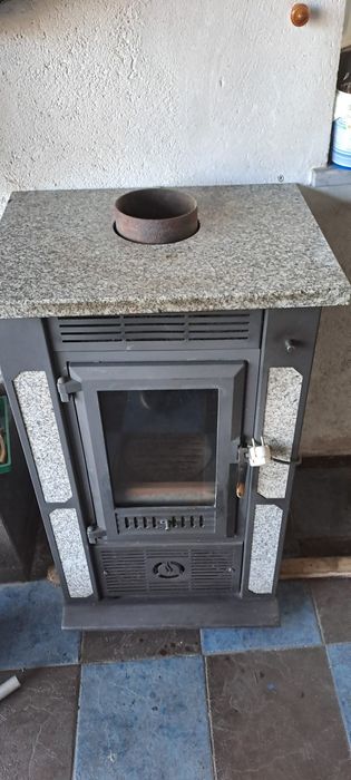 Salamandra a lenha com ventilação