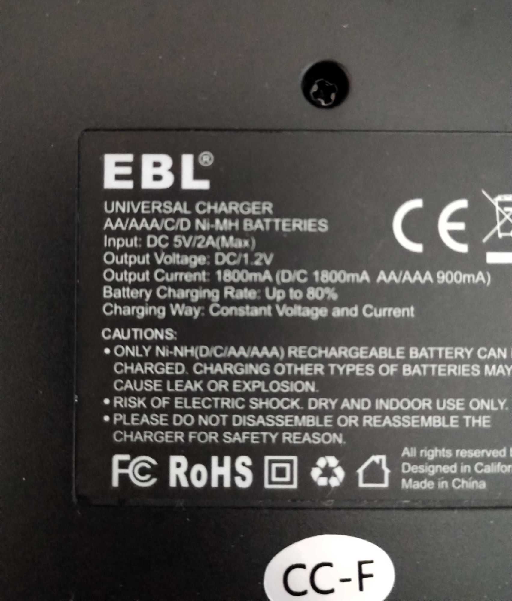 EBL Ładowarka do akumulatorów AA AAA C D NI-MH szybka ładowarka z LCD