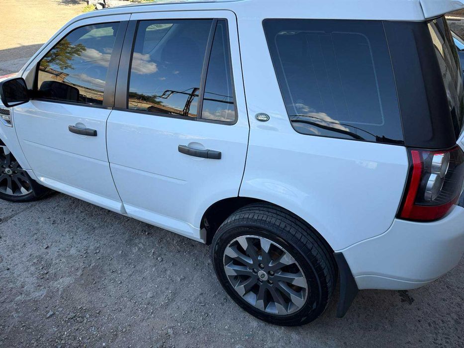 Рендж ровер фрилендер 2