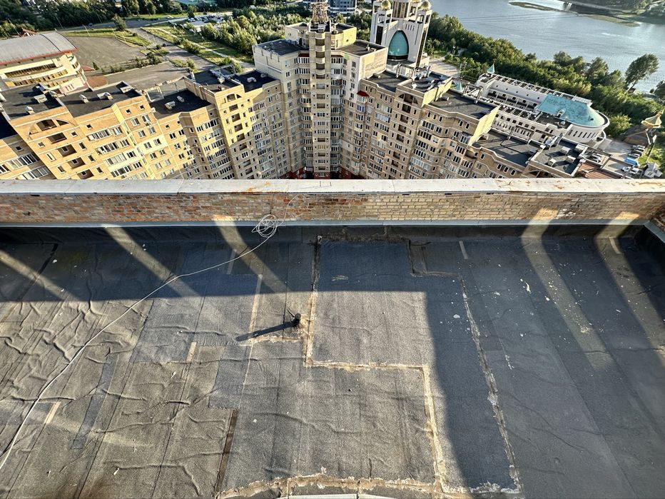 БЕЗ %; ПЕНТХАУС; СУПЕРВИДОВИЙ; заг 179м2; житлова 44м2 тераса 135м2