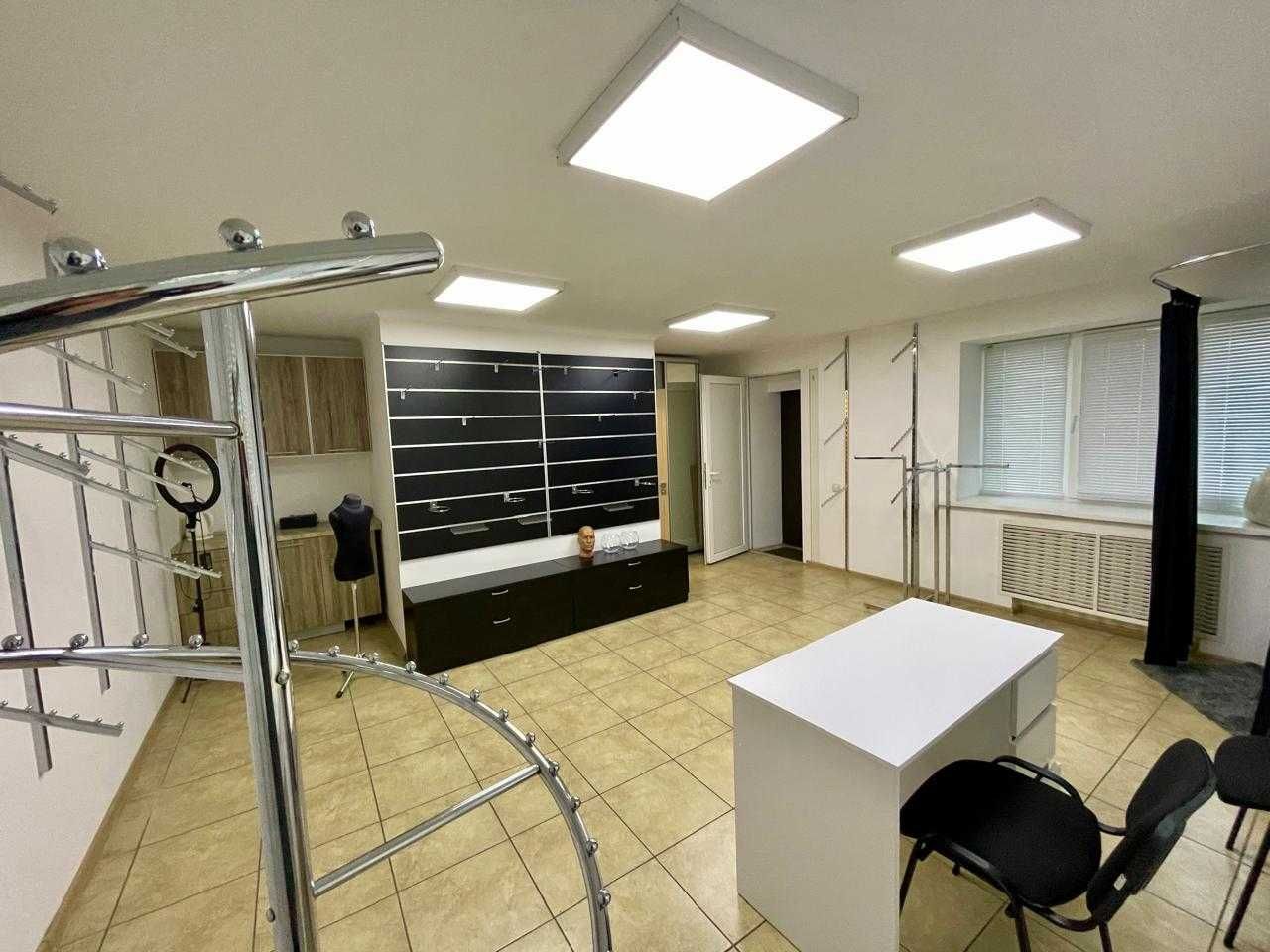 Здам примiщення 30 м2. пр-кт Повітряних сил,43  1-й поверх, є відео