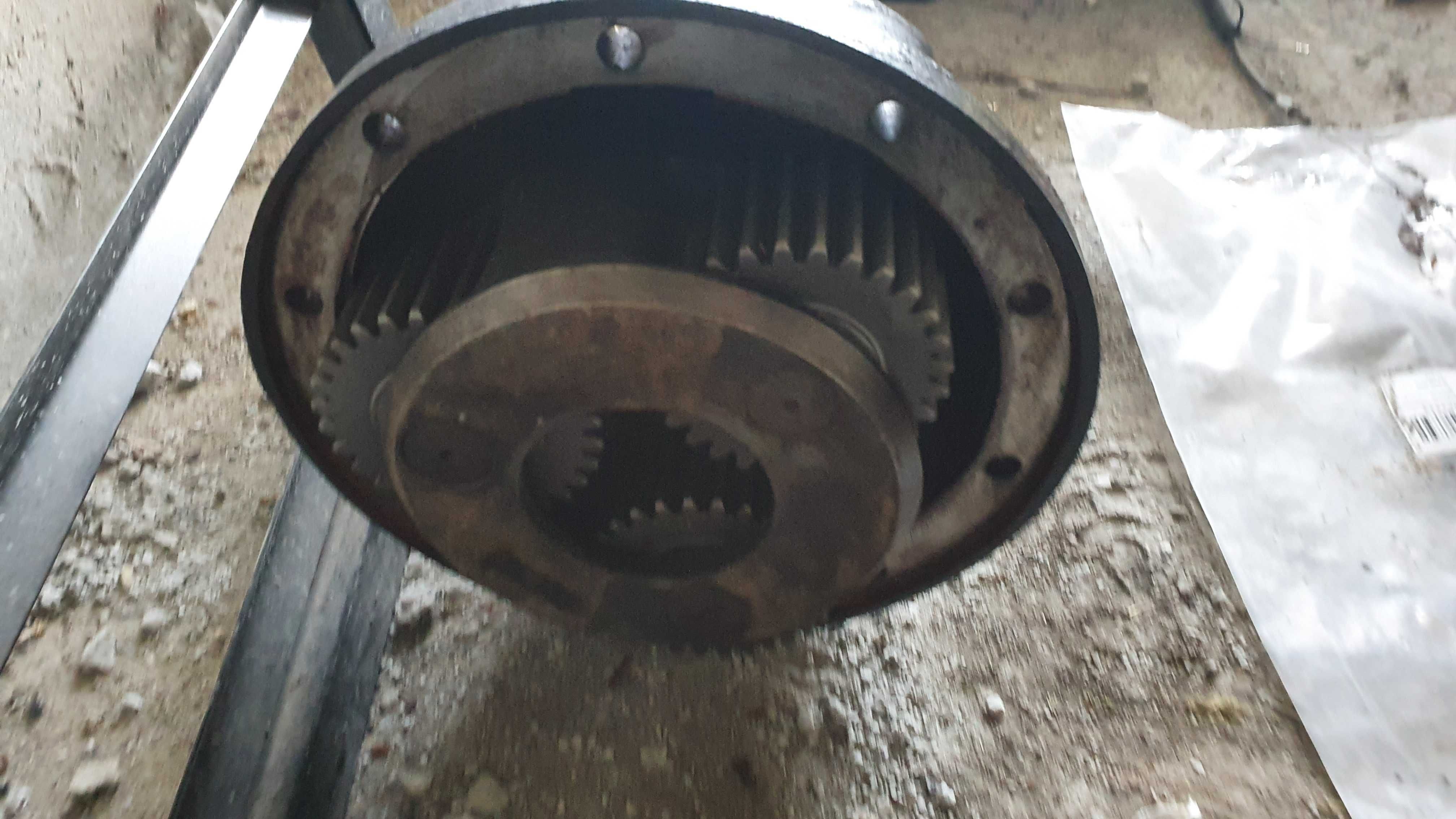 Półoś tylna Deutz Fahr Agroplus , Same , Lamborghini 0.009.7204.3