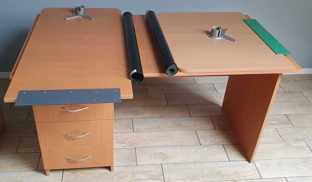 Кутовий розбірний стіл з приставними секціями та шухлядами