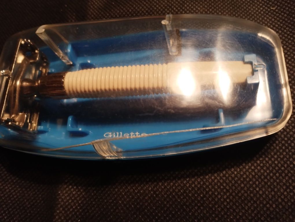 Maszynka do golenia Gillette na żyletki
