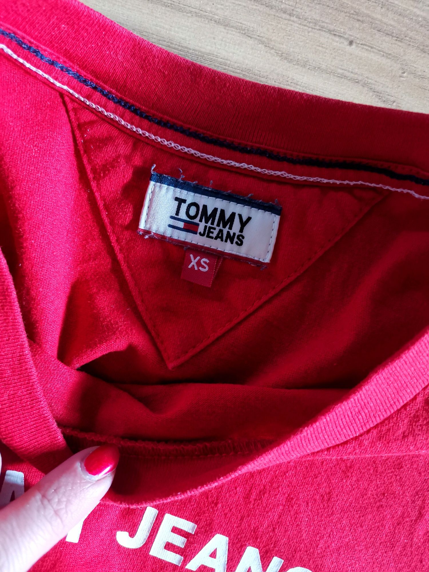 Czerwony tshirt koszulka damska Tommy Jeans krótki rękawek