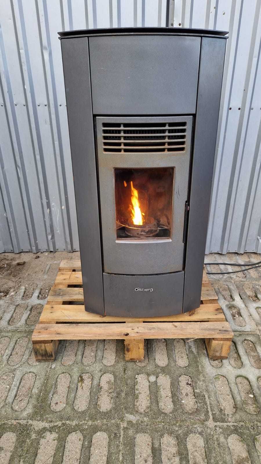 Kominek Piec na pellet KOZA kominkowy grzejnik na pelet 8,9kW peleciak