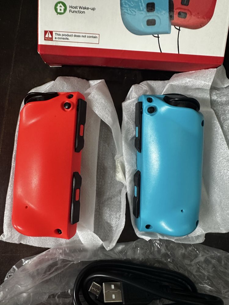 Контроллер DOBE TNS-0163 Bluetooth 5,0 для Nintendo Switch