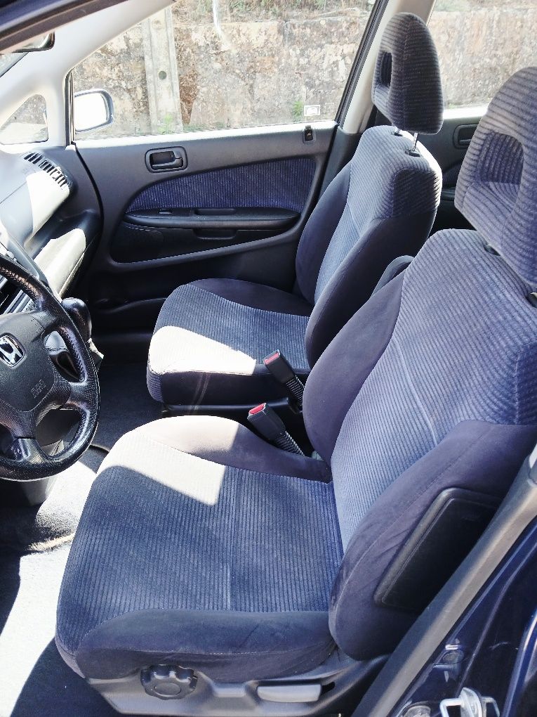 Honda Stream 1.7 Vtec