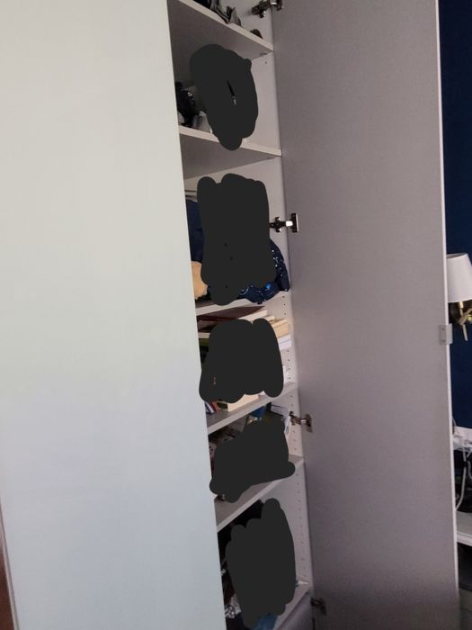 Szafa biała 150 x 240 x 68 drzwi lustro i szkło