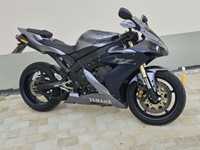 Yamaha r1 rn12  2005