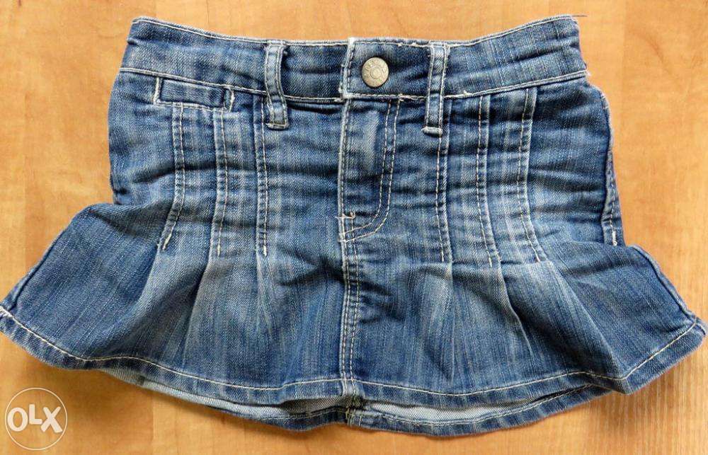 Śliczna jeansowa spódniczka z zakładkami H&M