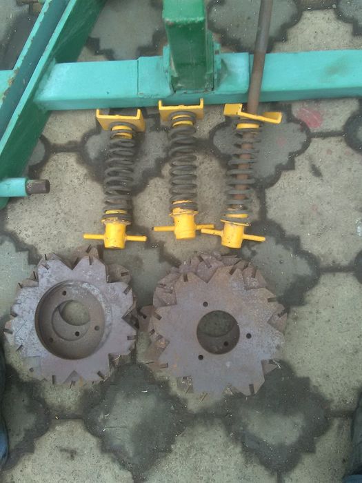 Багатофункціональний культиватор КПН 4,3.