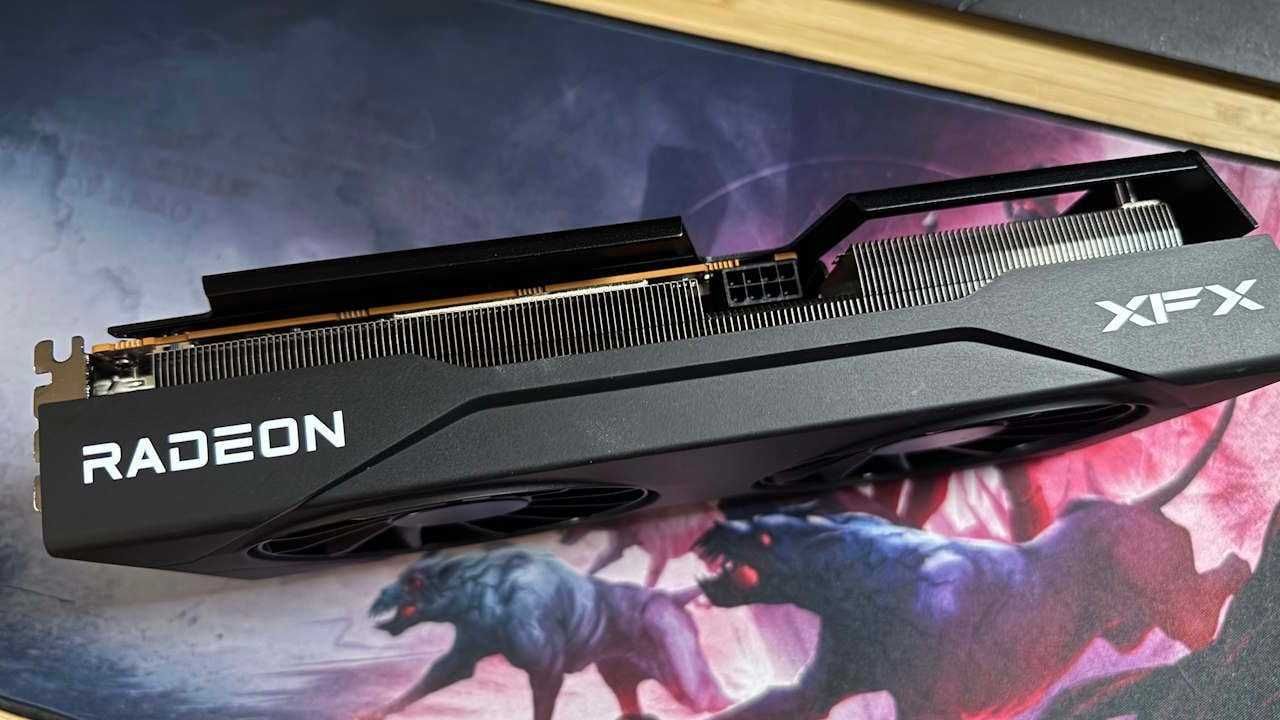 RX 9060 XT 16GB XFX swft