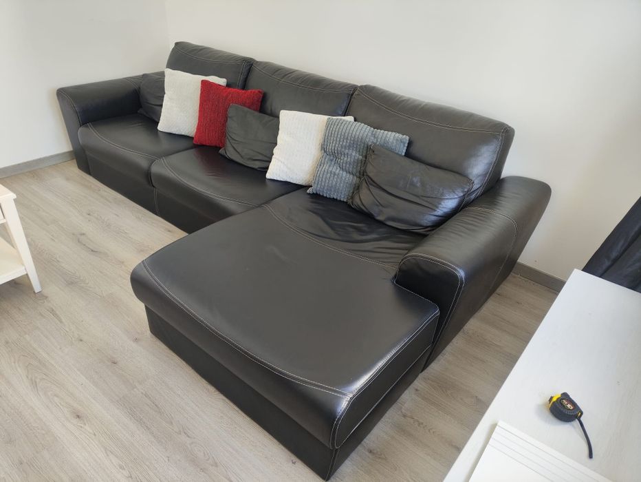 Chaiselong em couro natural preto