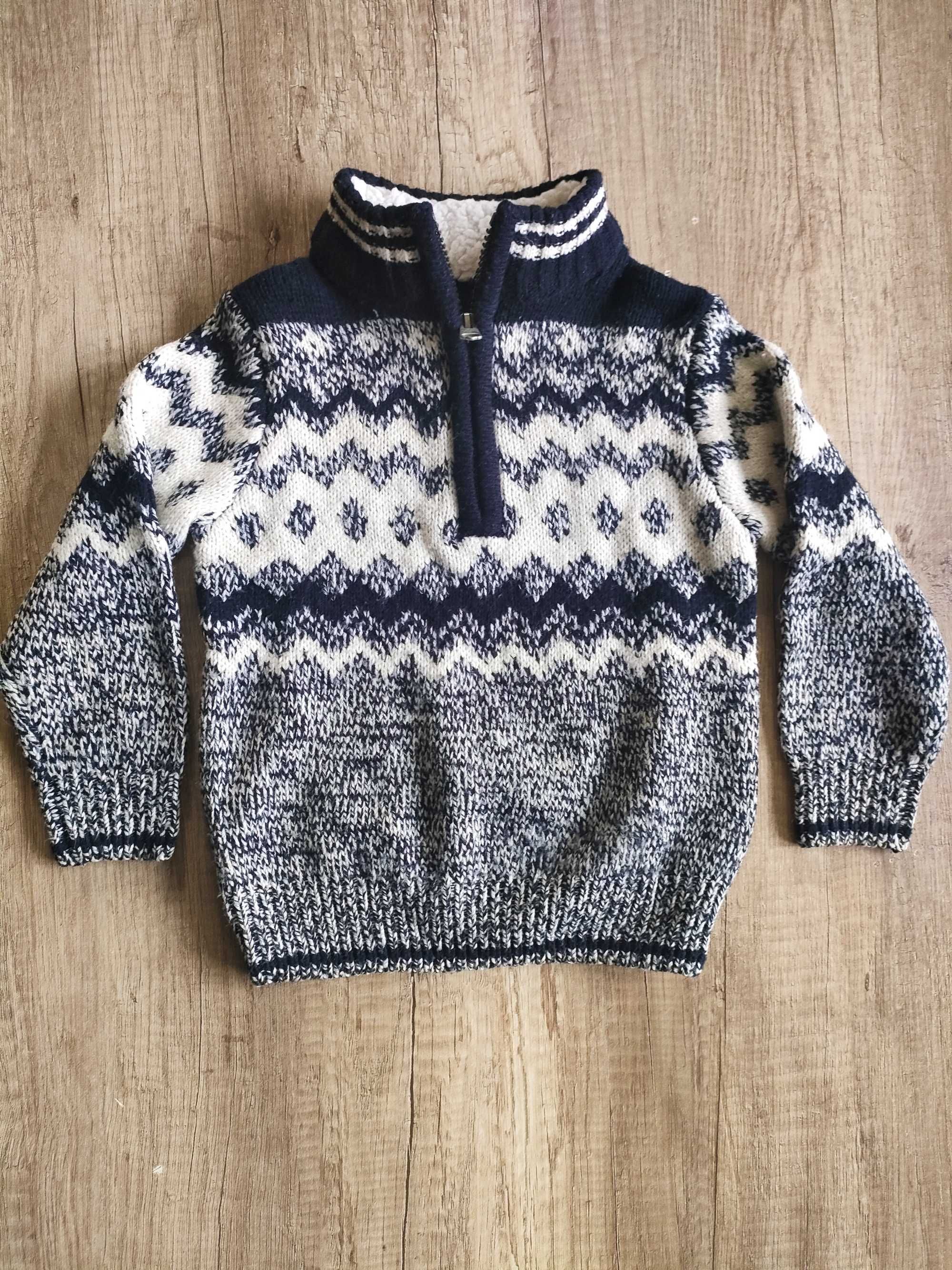 Sweterek chłopięcy skandynawski  3-4 lata  98-104 cm Dunnes Stores