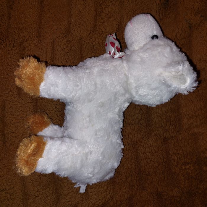 Owieczka maskotka biała 25cm