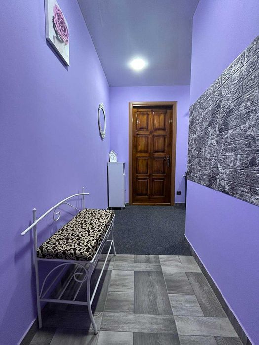 Продається двокімнатна квартира в Корабельному вул.Остапа Вишні S1