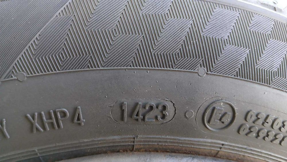 opony wielosezonowe i felgi 4 szt.155/70 r.13,panda,seicento,4x98,2023