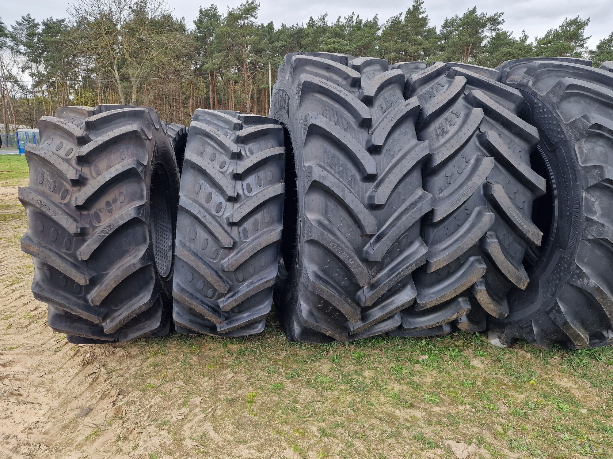 OPONY IF 710/70R42  600/70R30  Bkt  Agrimax  Force  CFO