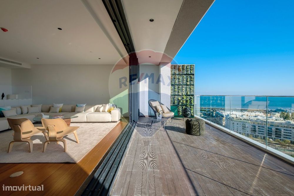 Apartamento T5 para venda