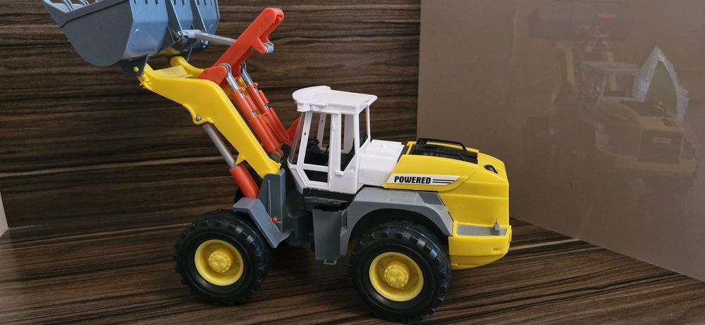 Великі дитячі машинки