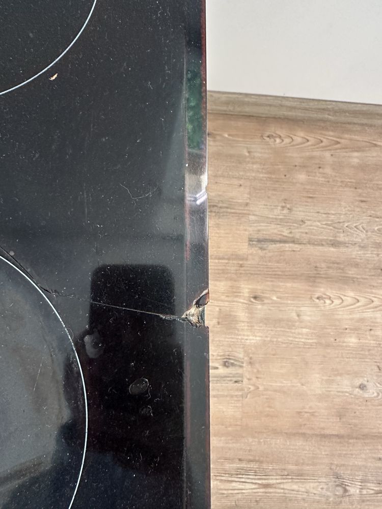 Piekarnik elektr. z płytą ceramiczną Hotpoint-Ariston