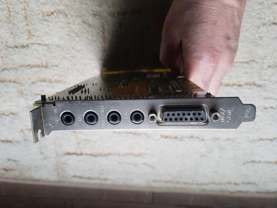 Stara retro karta dżwiękowa  Analog Devices AD1845XP