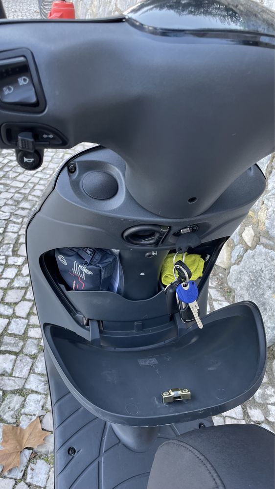 Piaggio zip 50cc 4 tempos só 3500 km