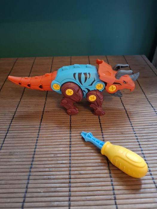 Dinozaur do rozkręcania