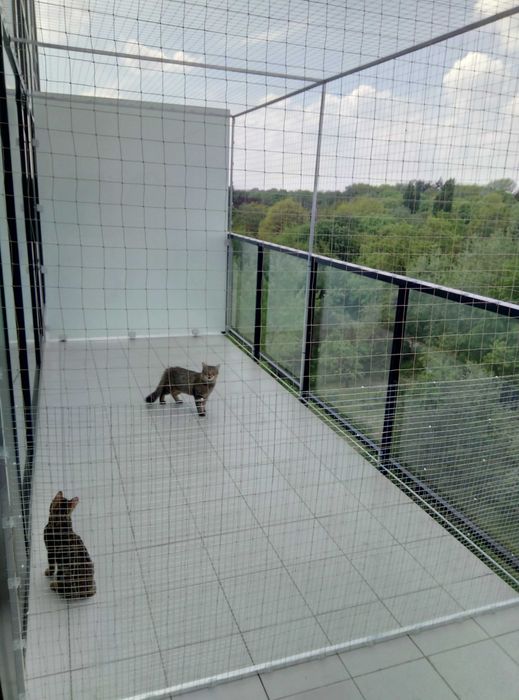 OSIATKOWANIA balkonów i okien - Warszawa