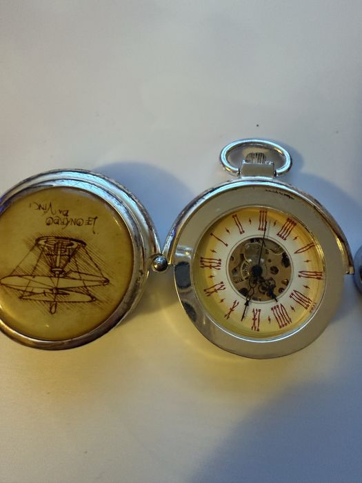 Sprzedam stare zegarki nakreczane sprawne