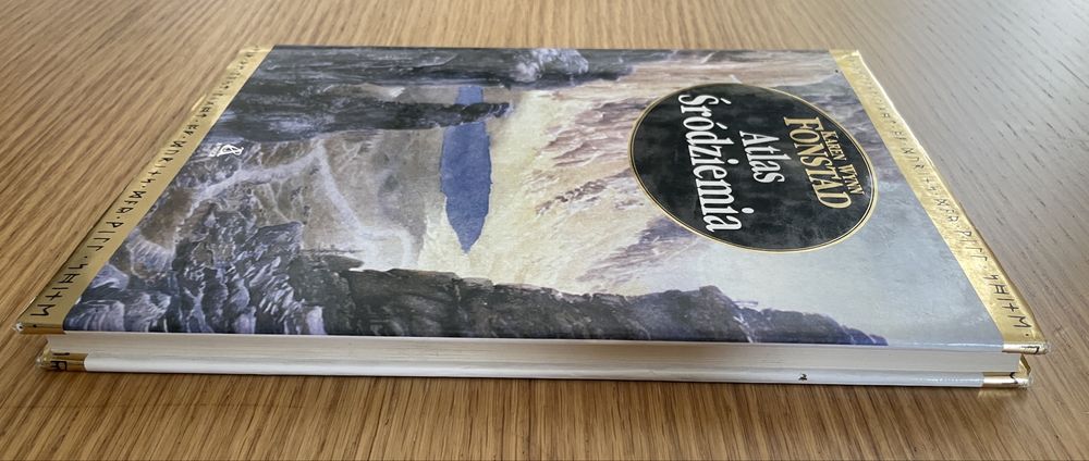 Atlas Śródziemia karen Wynn Fonstad Tolkien Amber Zielona seria hobbit