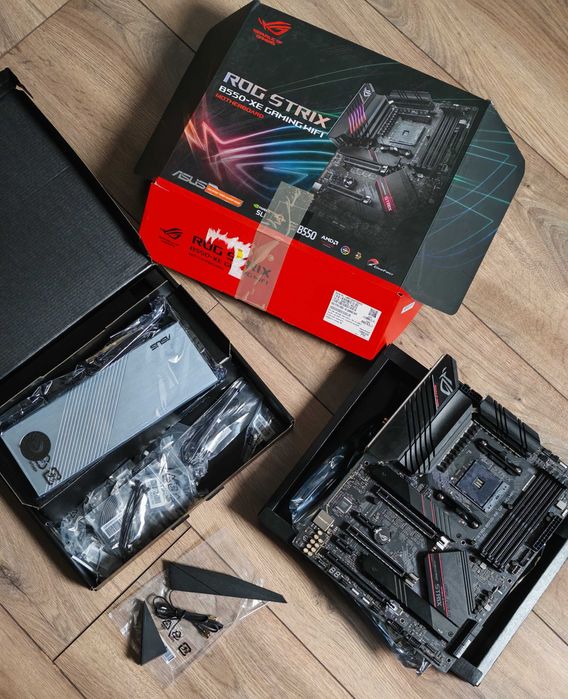 Płyta główna ASUS ROG STRIX B550-XE GAMING (WI-FI) (AM4)