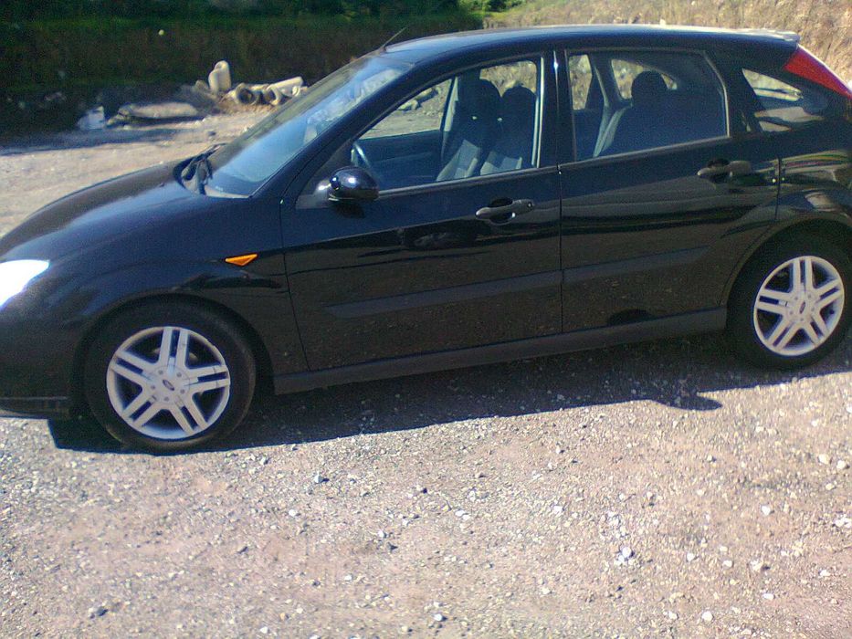 Ford Focus 1.8 TDdi com 1 REGISTO (novo 0 Km.)c/histórico(Facturas)