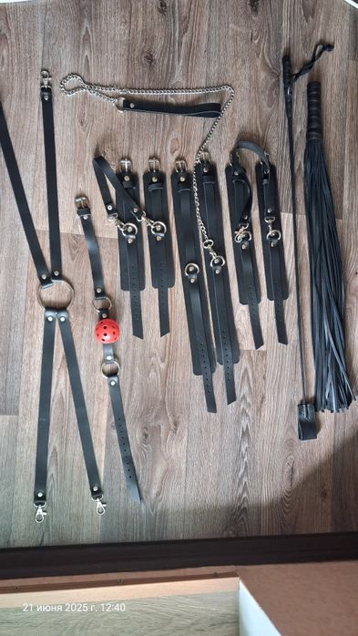 Набор для двоих для игр из натуральной кожи ручной работы