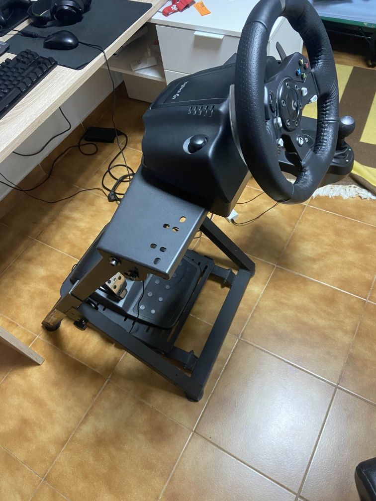 Simulador Completo Volante G920, Pedais, Mudanças e Suporte.