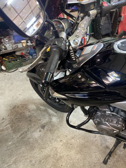 Suzuki gw 250 ( inazuma) він же GSR