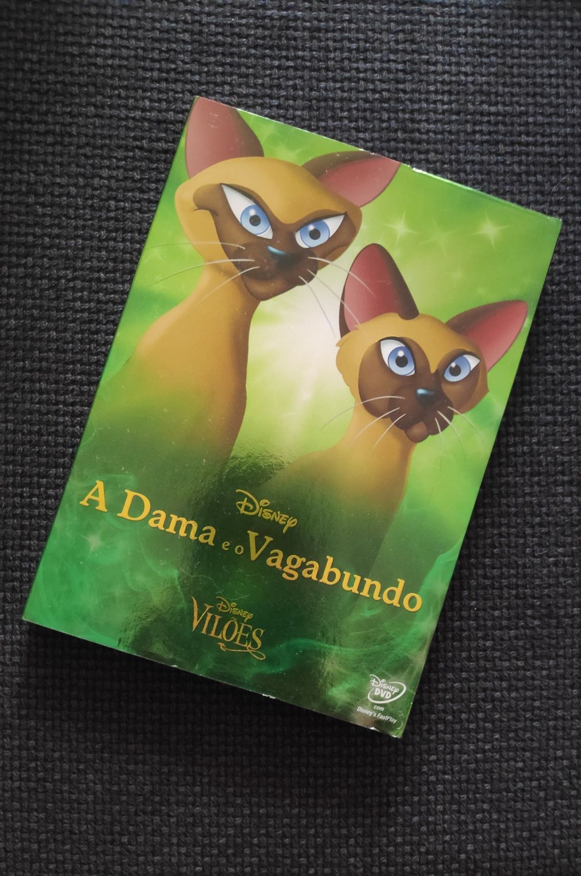 Dama e o Vagabundo filme clássico Disney