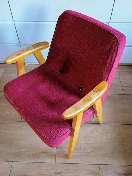 Fotel PRL Chierowskiego model 366