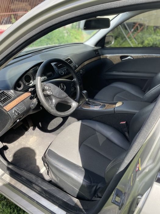 Mercedes w211  2008 год 2,2 cdi рестайлинг