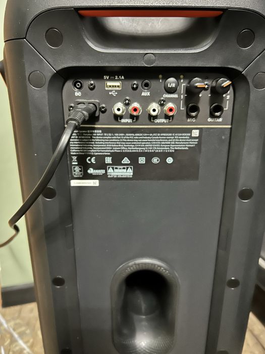 Wynajem głośnika jbl partybox 200