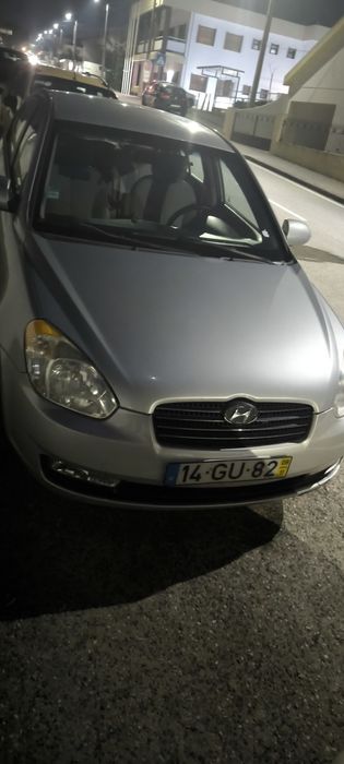 Vendo carro Hyundai Acentt 2008